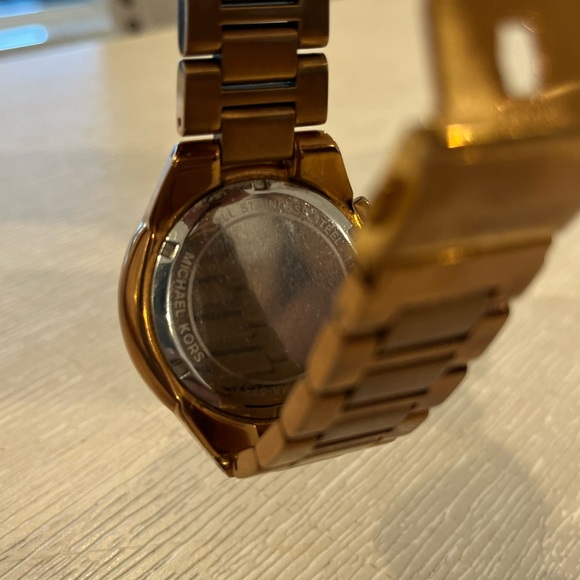 Michael Kors Women’s Rose Gold Watch mk-5757 stainless steel - Picture 5 of 8